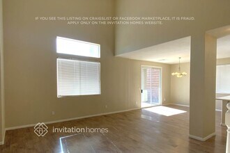 5129 Piney Summit Ave in Las Vegas, NV - Foto de edificio - Building Photo