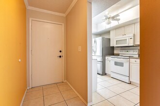 2624 Woodgate Ln in Sarasota, FL - Building Photo - Building Photo