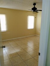 8041 Southgate Blvd, Unit h1 in North Lauderdale, FL - Building Photo - Building Photo