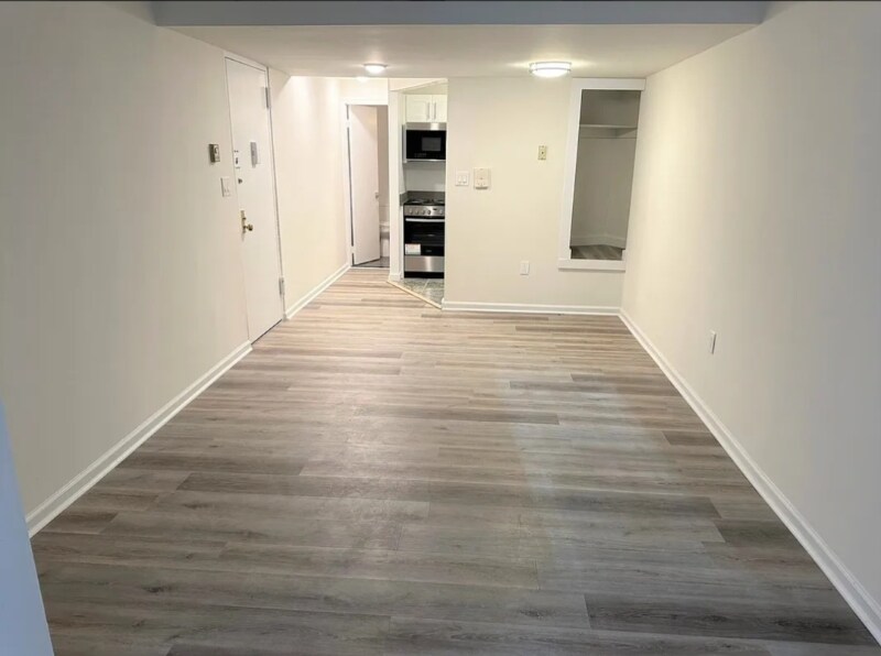 W. 84th st ,Amsterdam Ave in New York, NY - Building Photo