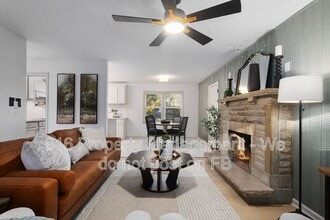 12516 13th St in Grandview, MO - Building Photo - Building Photo