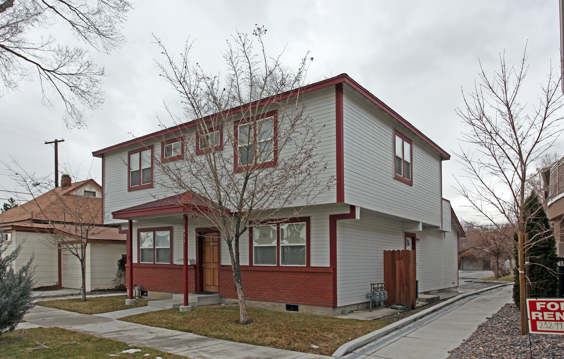 611 Elko Ave in Reno, NV - Building Photo