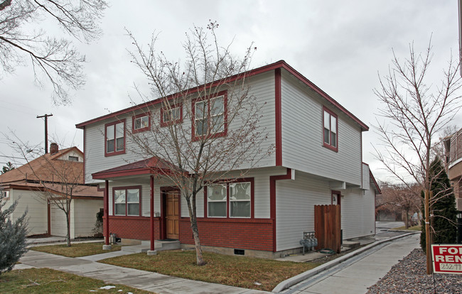 611 Elko Ave