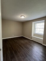 Madison Avenue Townhomes in Athens, TN - Building Photo