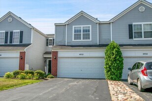 4932 Montauk Dr in Plainfield, IL - Building Photo