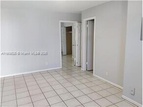 4020 Funston St in Hollywood, FL - Building Photo - Building Photo