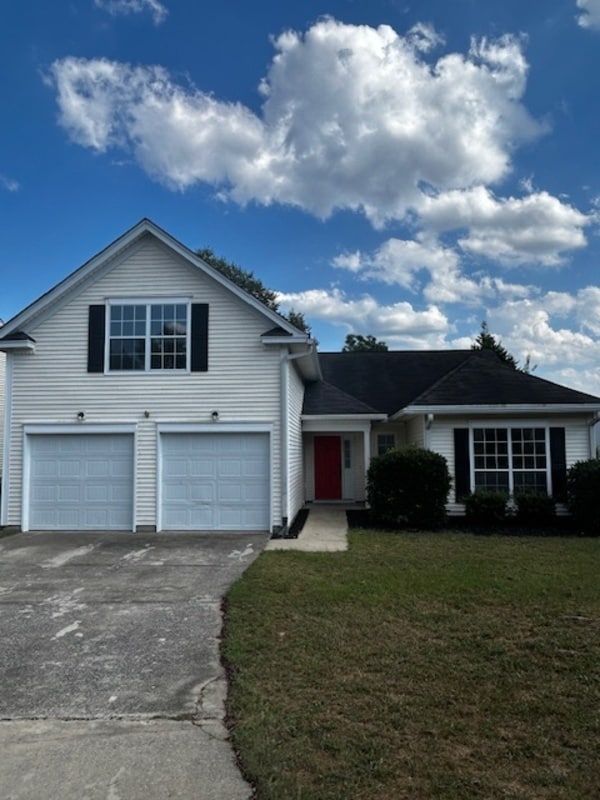 property at 112 Edgecliff Way