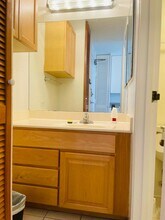 1920 Ala Moana Blvd in Honolulu, HI - Building Photo - Building Photo