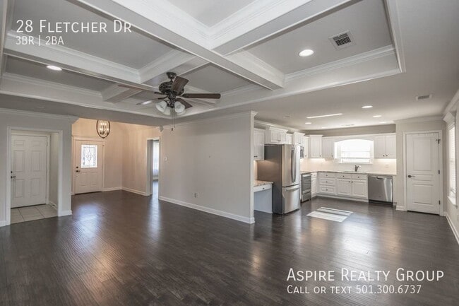 28 Fletcher Dr in Austin, AR - Building Photo - Building Photo