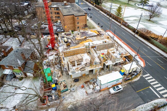 Terrasse at the Hunt Club in Toronto, ON - Building Photo - Building Photo