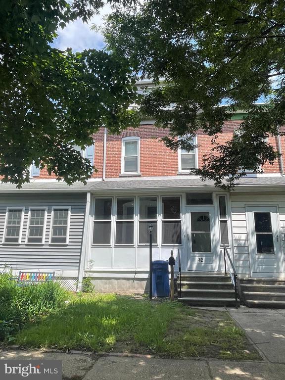 property at 42 3rd Ave