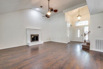 1108 Bay Shore St in Allen, TX - Foto de edificio - Building Photo