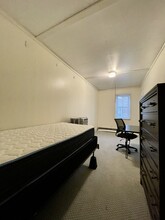 172 Naples Rd, Unit 7 in Brookline, MA - Foto de edificio - Building Photo