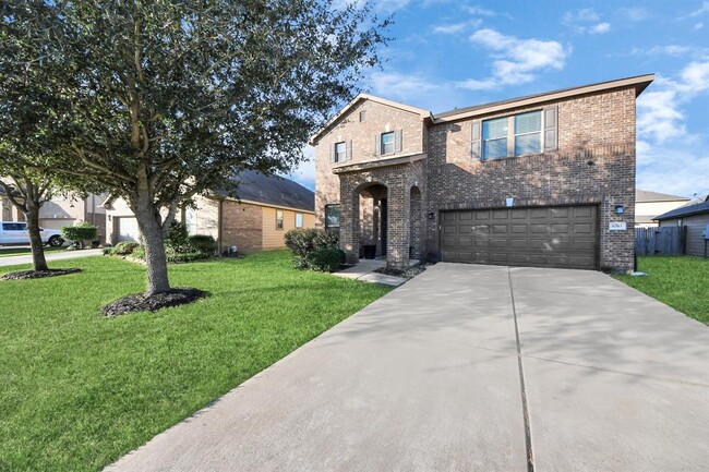property at 6703 Crescent Creek Ln