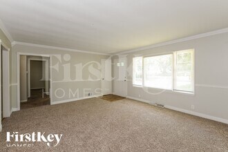 11319 Bennington Ave in Kansas City, MO - Building Photo - Building Photo