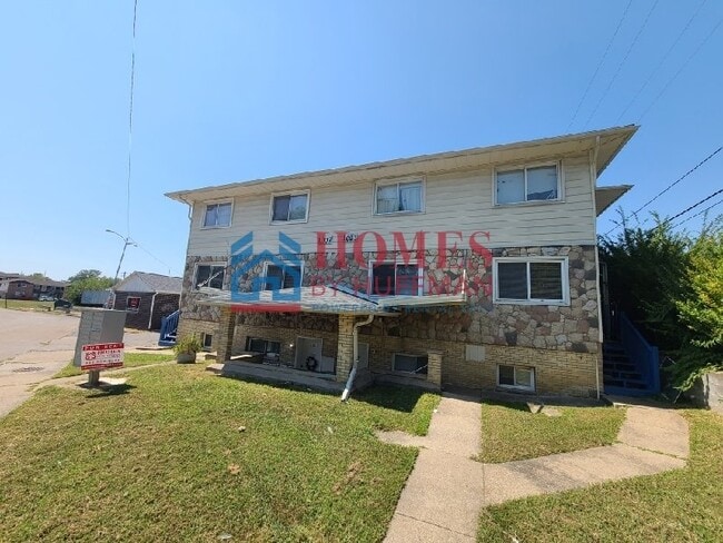 property at 1019 S Lincoln Park Dr