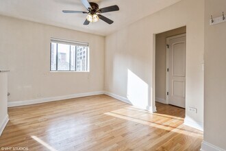 1430 N Dearborn St in Chicago, IL - Building Photo - Building Photo