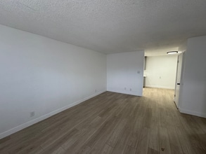 5776 Rostrata Ave in Buena Park, CA - Building Photo - Building Photo