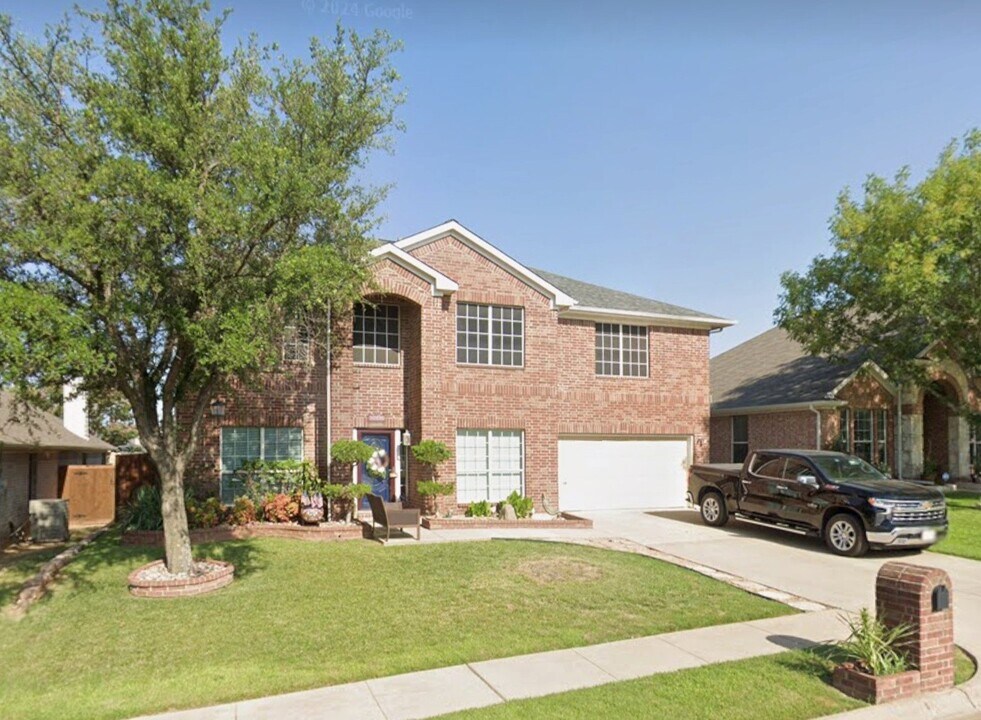 6812 Edgefield Dr in Denton, TX - Building Photo