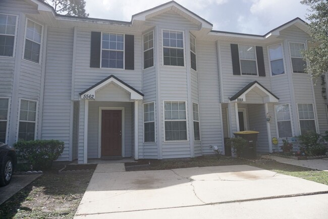 property at 5562 Bennington Dr
