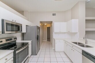 1344 Dragon Head Dr in Valrico, FL - Building Photo - Building Photo
