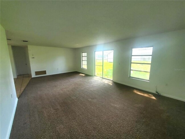14231 SW 43rd Court Rd in Ocala, FL - Building Photo - Building Photo