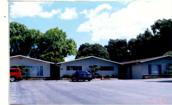 9 Lewelling Blvd in San Lorenzo, CA - Building Photo - Building Photo