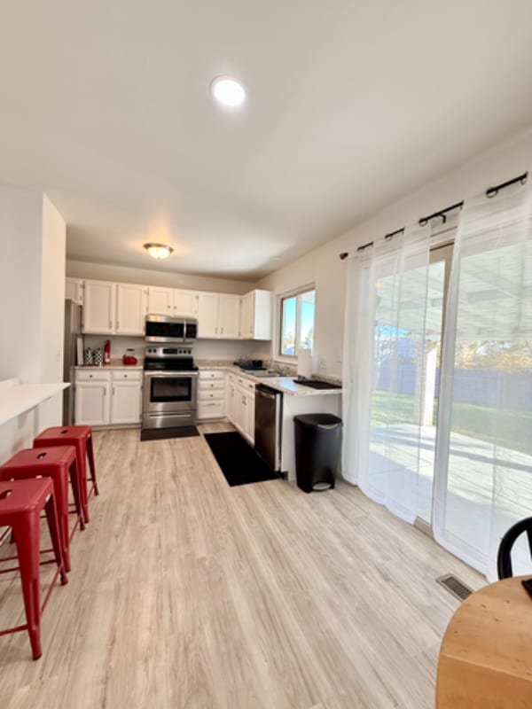 property at 2708 W 98th Dr