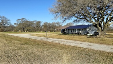 295 Jb Ratcliff Rd in Rayville, LA - Building Photo - Building Photo