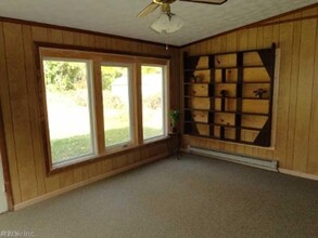 40 Bonita Dr in Newport News, VA - Building Photo - Building Photo