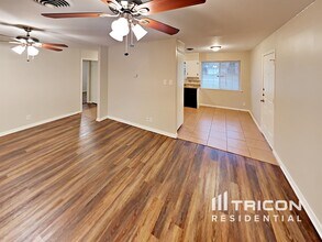 1702 Tyler Ave in Euless, TX - Building Photo - Building Photo