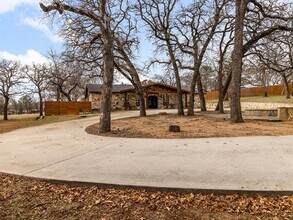 4915 T W King Rd in Southlake, TX - Building Photo - Building Photo