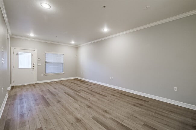 property at 3501 Chenevert St