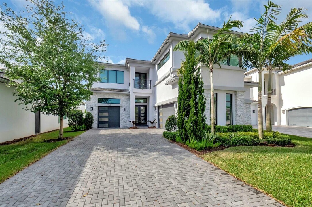 9168 Benedetta Pl in Boca Raton, FL - Building Photo