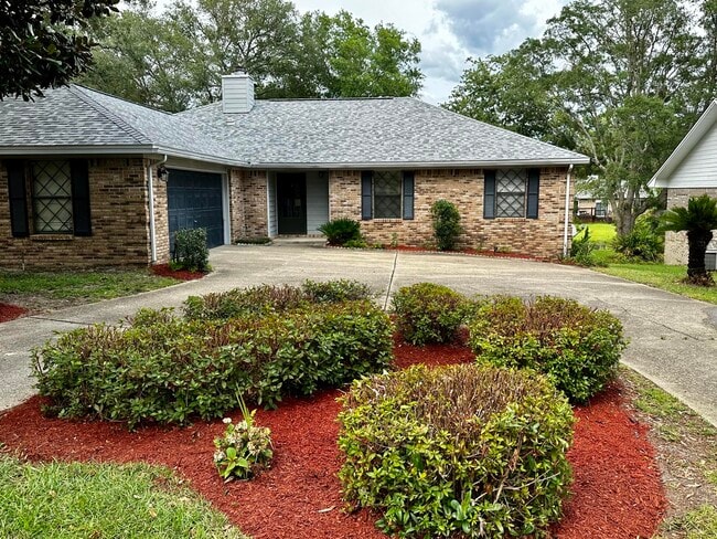 109 Dominica Way in Niceville, FL - Building Photo - Building Photo