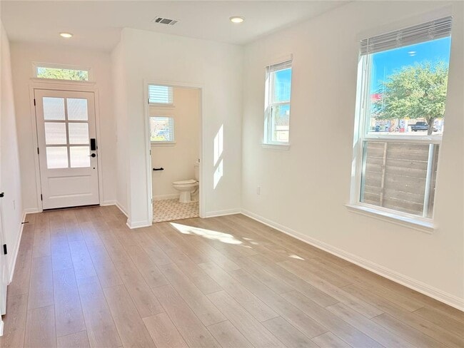 1401 Iberville Dr in Pflugerville, TX - Building Photo - Building Photo