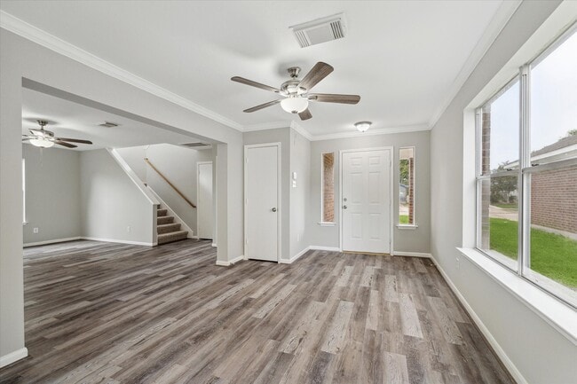 property at 7347 Parkland Manor Dr