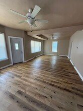 1157 W Elliott Ave in Springfield, IL - Building Photo - Building Photo
