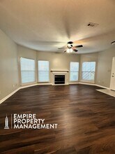 243 Waters Edge Ln in Madison, AL - Building Photo - Building Photo