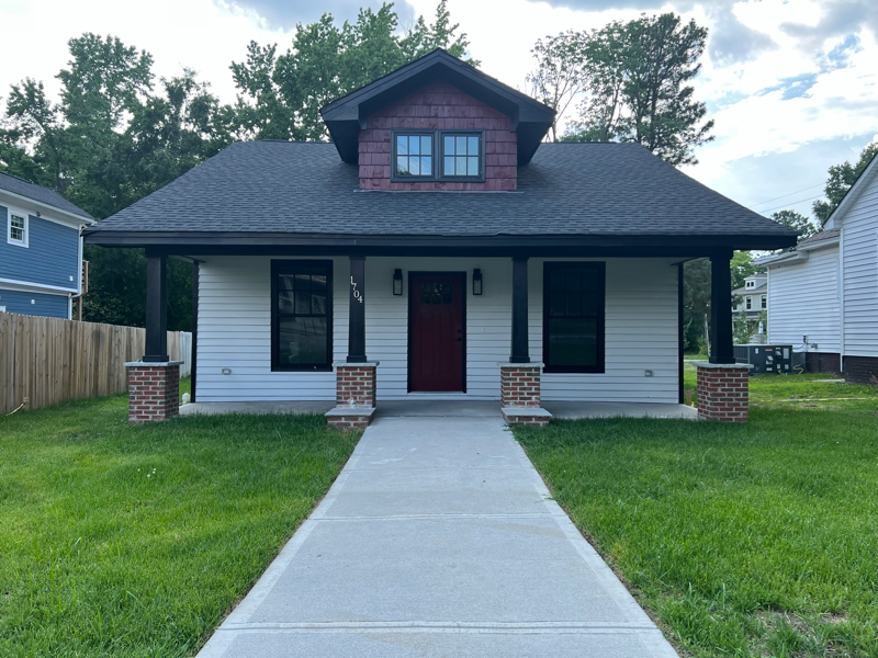 1704 Fayetteville Rd in Durham, NC - Building Photo