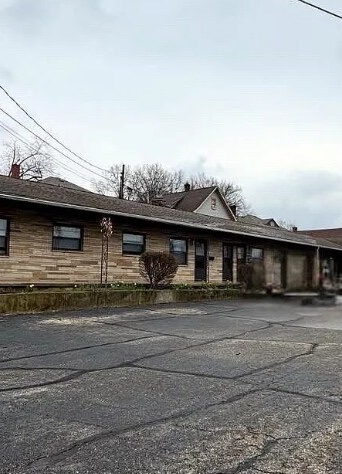 property at 575 N Walnut St