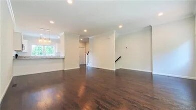 38 Triangle St in Danbury, CT - Building Photo - Building Photo