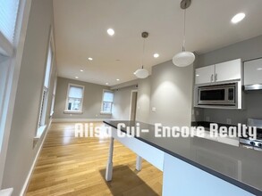 2 Bow St in Cambridge, MA - Building Photo - Building Photo