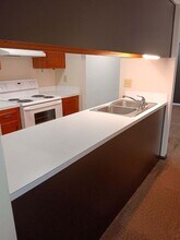 2214 SW 29th Terrace in Topeka, KS - Building Photo - Building Photo