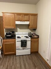 129 E Reed Ave in Bowling Green, OH - Building Photo - Building Photo