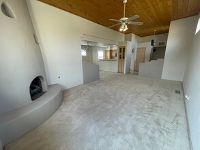 2406 Tramway Terrace Ct NE in Albuquerque, NM - Building Photo - Building Photo