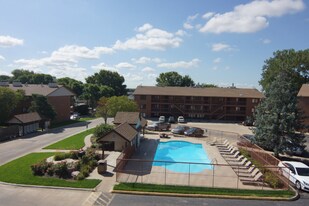 1800 Knox St in Lincoln, NE - Building Photo