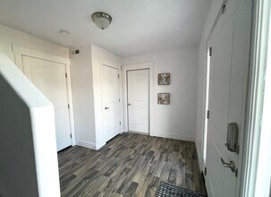 1766 W Dalmeny Way in Riverton, UT - Building Photo - Building Photo