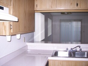 Oro Park Apartments in El Cajon, CA - Building Photo - Interior Photo