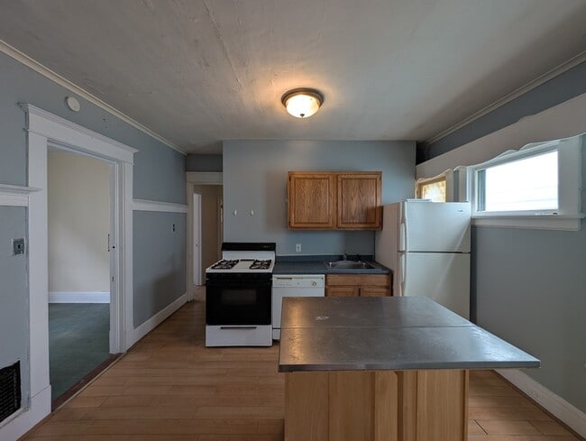 145 Merrimac St in Buffalo, NY - Building Photo - Building Photo